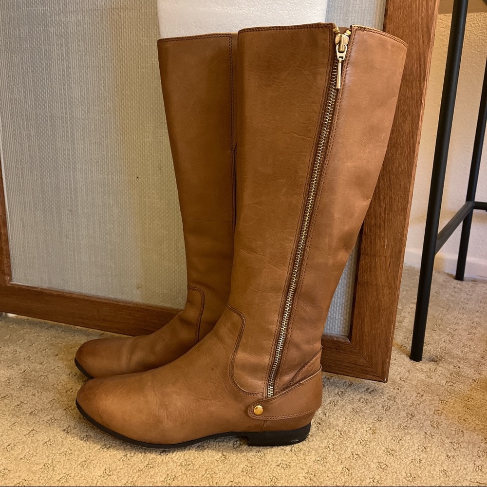 Clarks 7.5 brown boots